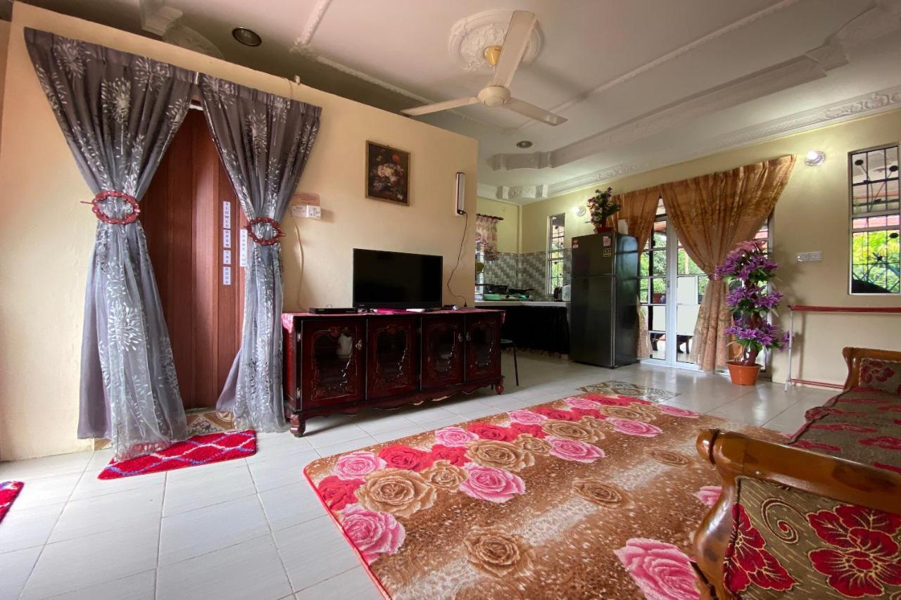 Oyo Home 90331 D'Jj Homestay Kota Belud Kültér fotó