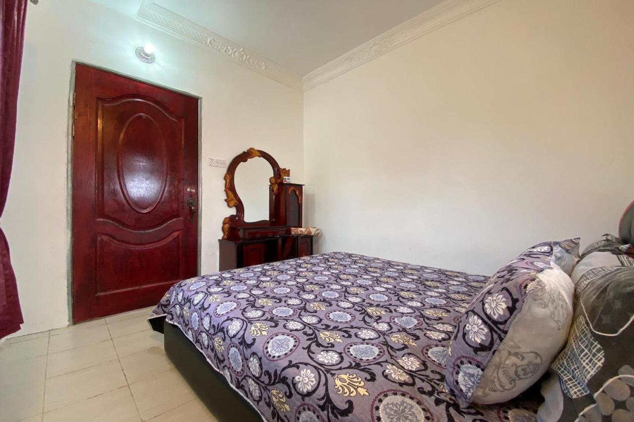Oyo Home 90331 D'Jj Homestay Kota Belud Kültér fotó
